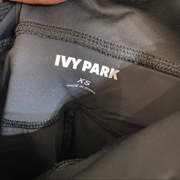 Ivy park cropped leggings - Picture 4 of 5